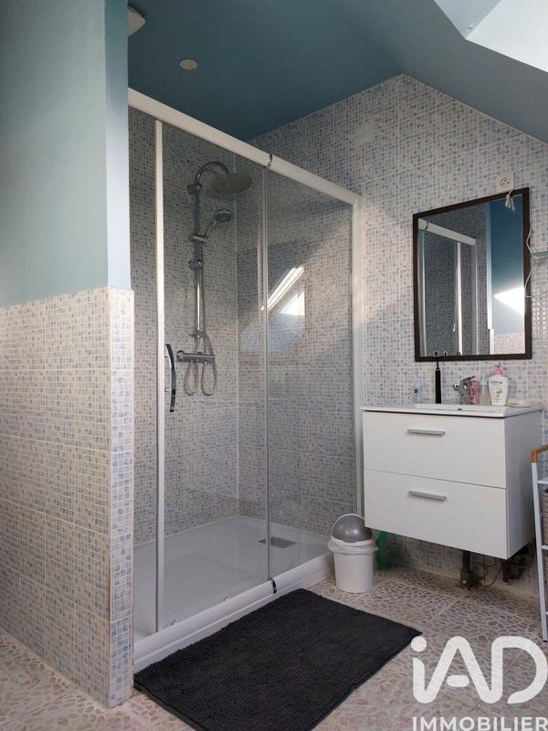 Maison - 123 m² - 4 pièces