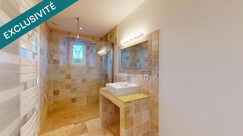 Maison - 160 m² - 5 pièces