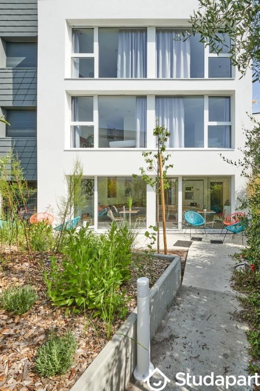 Maison - 12 m² - 1 pièce