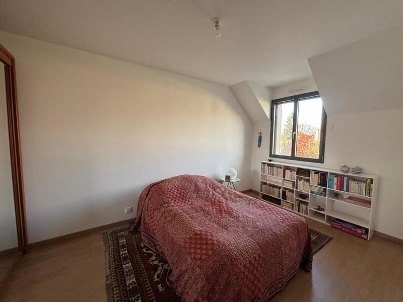 Maison - 183 m² - 7 pièces