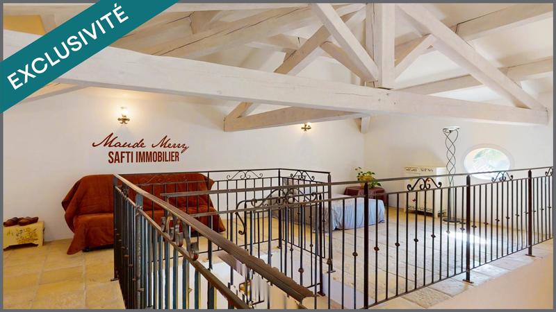 Maison - 230 m² - 6 pièces