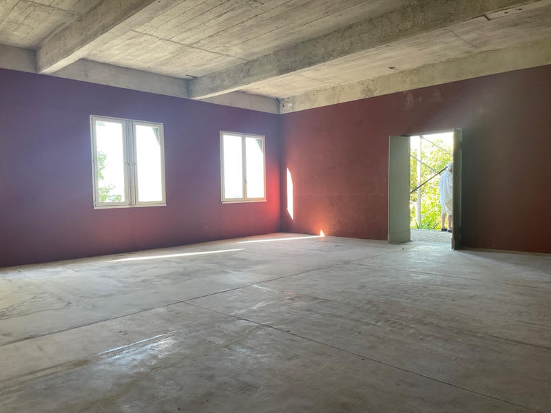 Maison - 330 m² - 13 pièces