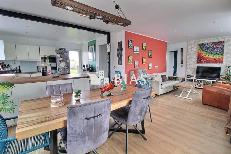 Maison - 109 m² - 5 pièces