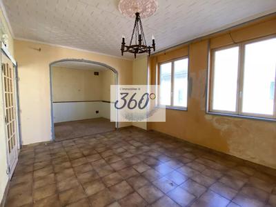 Maison de village - 111 m² - 5 pièces