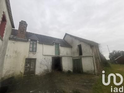 Maison - 219 m² - 9 pièces