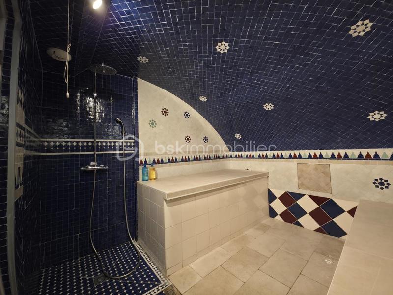 Bureau - 90 m² - 5 pièces