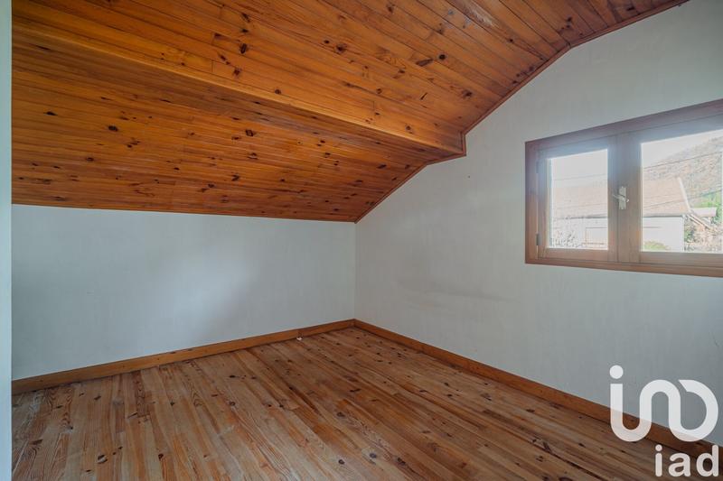 Châlet - 101 m² - 6 pièces