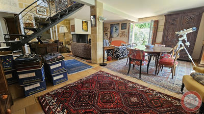 Maison ancienne - 270 m² - 10 pièces