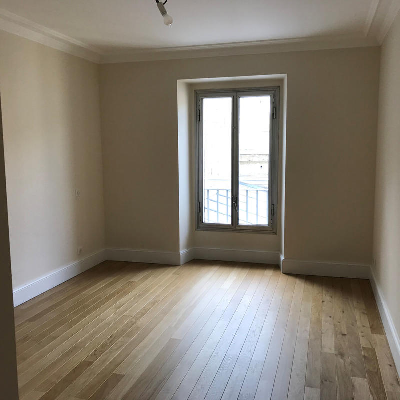 Appartement - 176 m² - 5 pièces