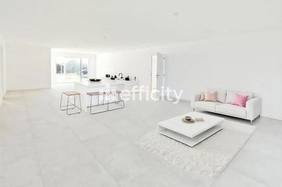 Pavillon - 140 m² - 5 pièces