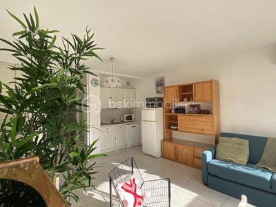 Studio - 24 m² - 1 pièce