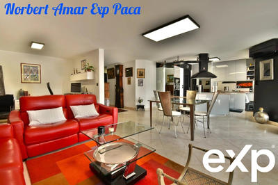 Appartement - 100 m² - 5 pièces