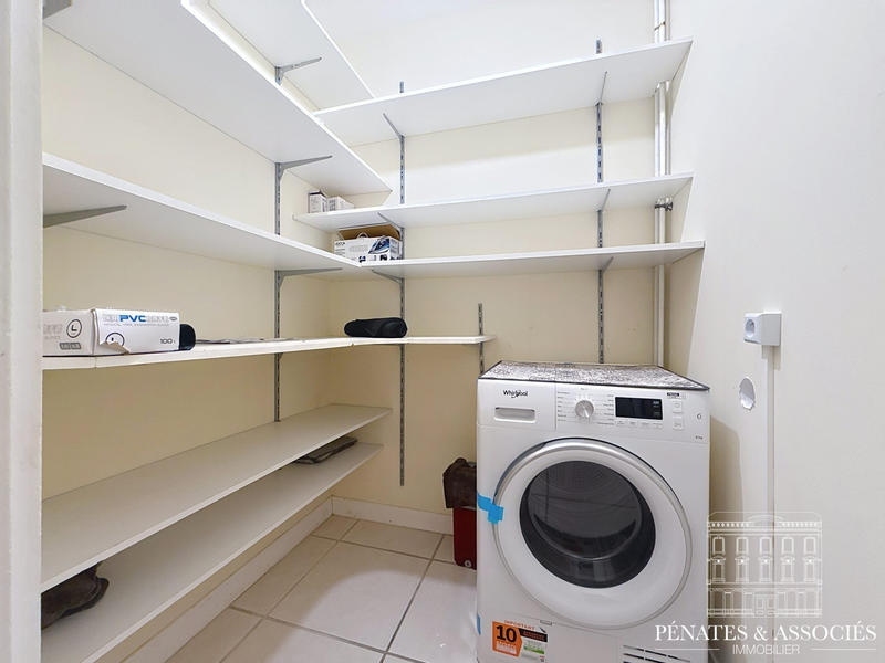 Appartement - 77 m² - 4 pièces