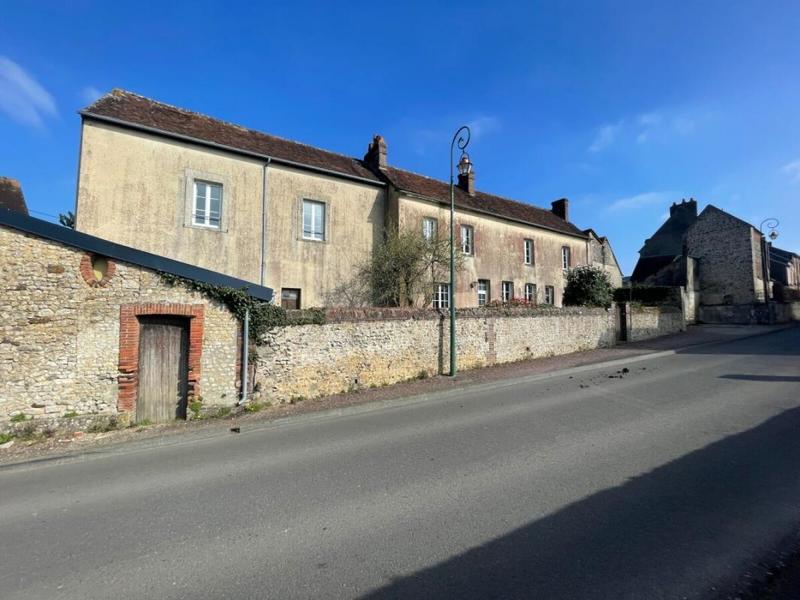 Maison - 202 m² - 7 pièces