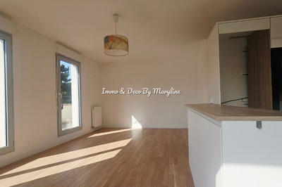 Appartement - 85 m² - 4 pièces