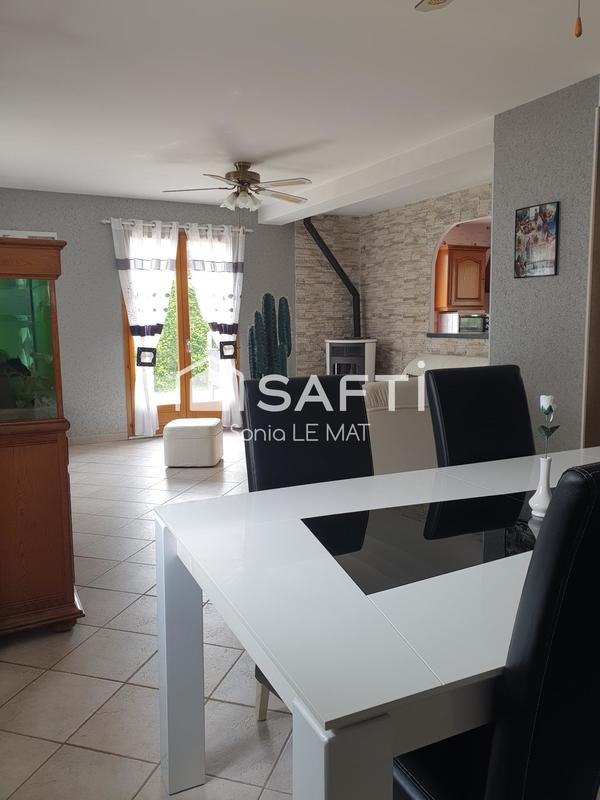 Maison - 88 m² - 4 pièces