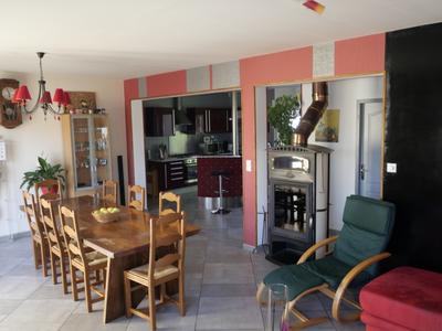Maison - 152 m² - 5 pièces