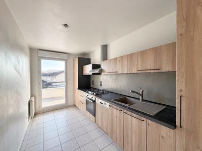 Appartement - 89 m² - 4 pièces