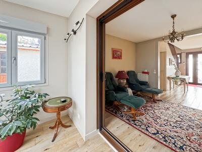 Maison - 126 m² - 5 pièces