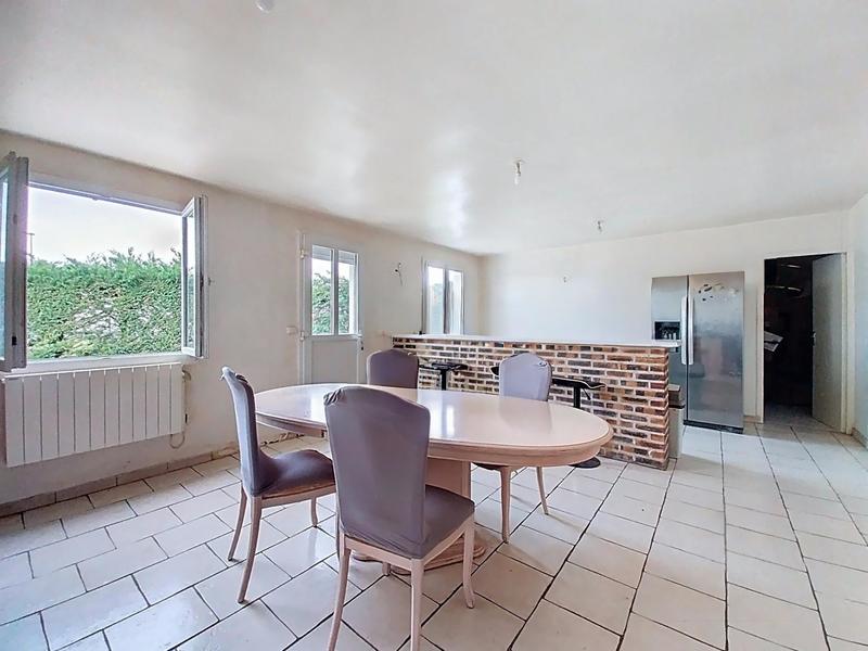 Maison - 160 m² - 8 pièces