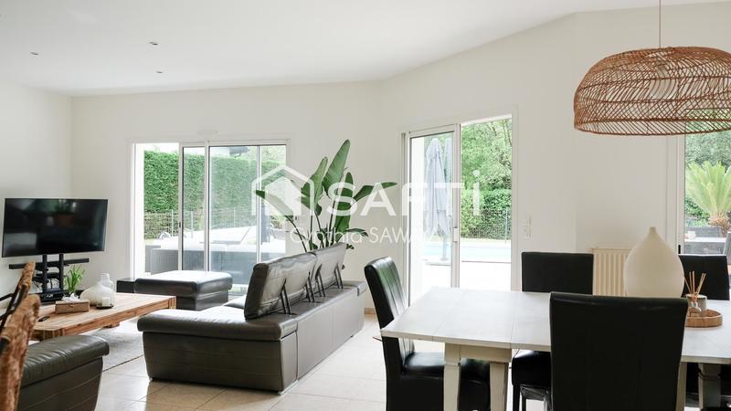 Maison - 170 m² - 6 pièces