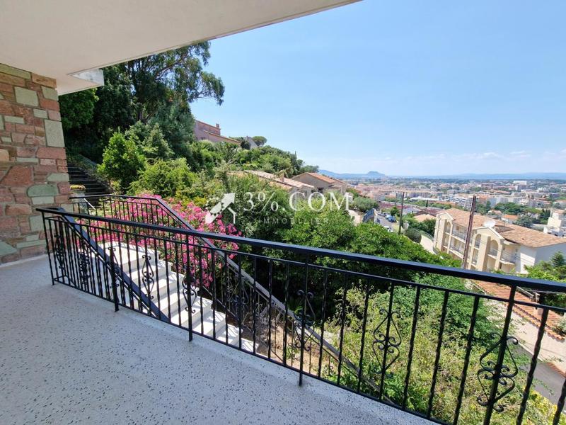 Villa - 152 m² - 8 pièces