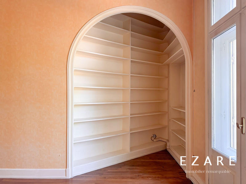 Appartement - 175 m² - 6 pièces