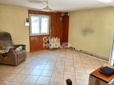 Maison - 108 m² - 9 pièces