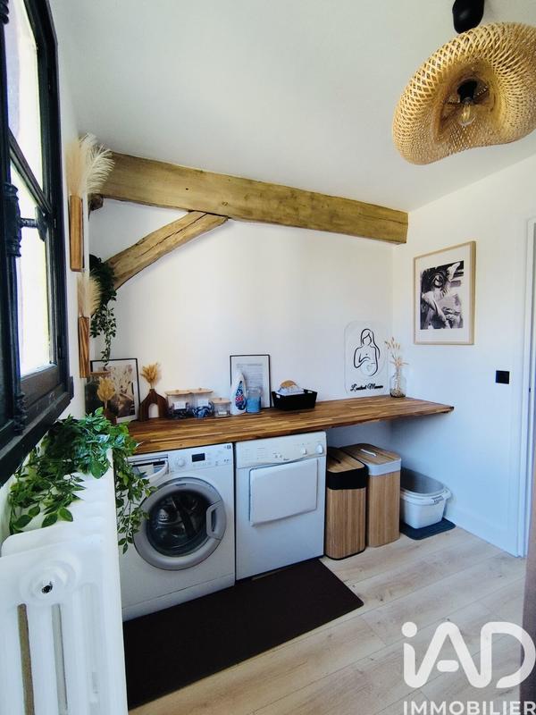 Maison - 210 m² - 6 pièces