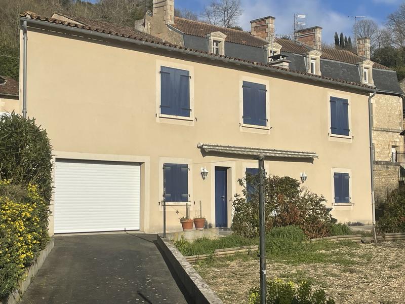 Maison - 135 m² - 5 pièces