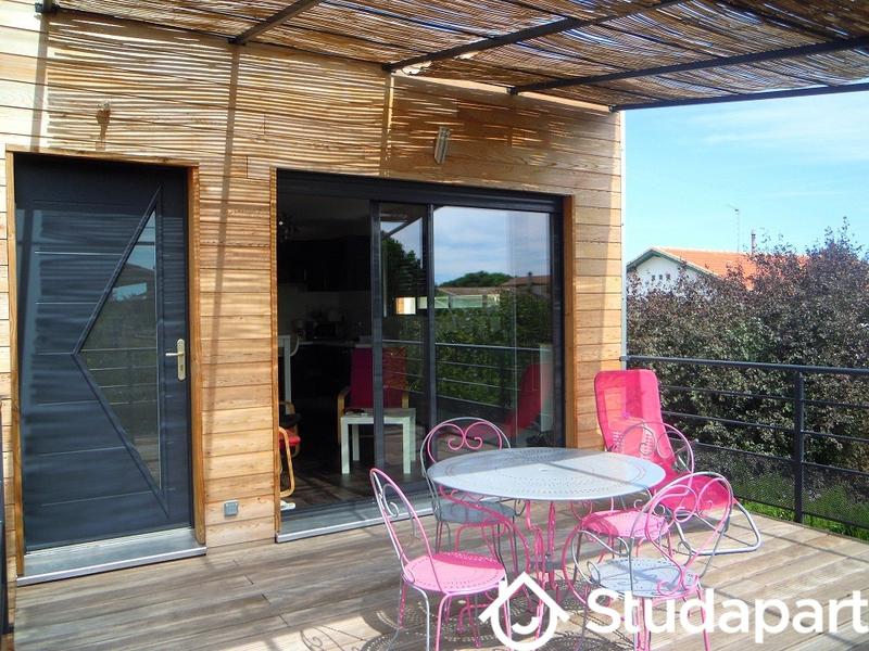 Chambre - 12 m² - 1 pièce