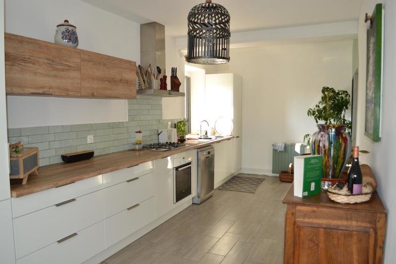 Maison - 272 m² - 9 pièces