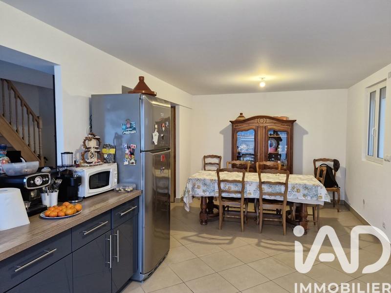 Maison - 95 m² - 5 pièces