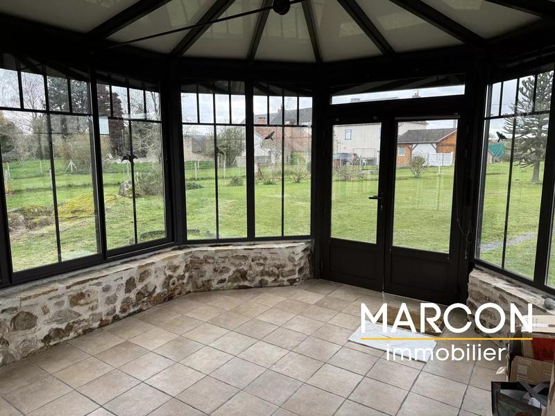 Maison - 138 m² - 9 pièces