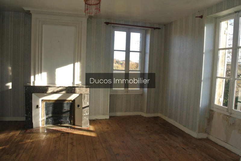 Maison - 244 m² - 7 pièces