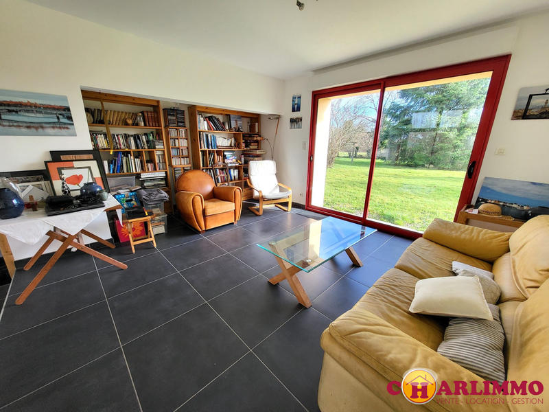 Maison - 262 m² - 7 pièces