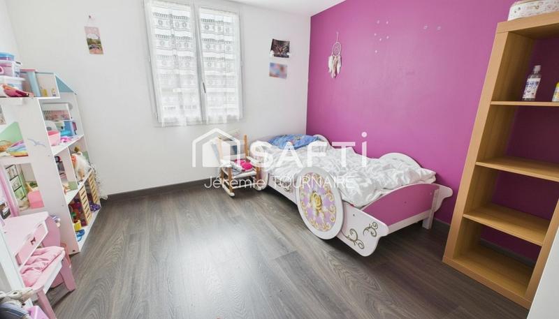 Maison - 99 m² - 4 pièces