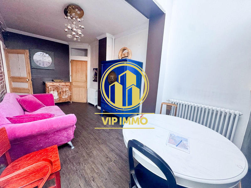 Maison - 180 m² - 6 pièces