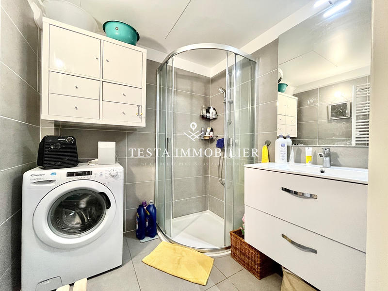 Appartement - 102 m² - 4 pièces