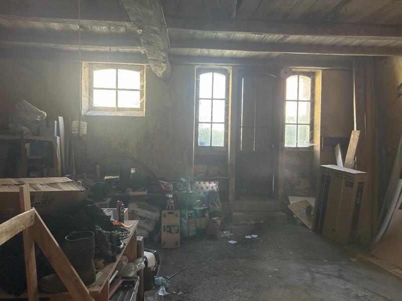 Maison - 270 m² - 10 pièces