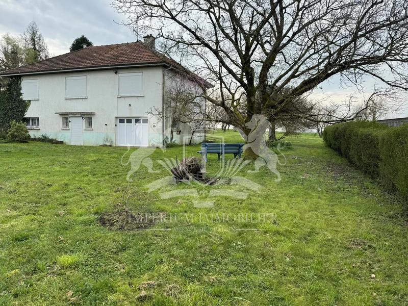 Maison - 90 m² - 6 pièces