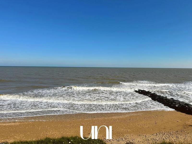 Maison - 141 m² - 6 pièces