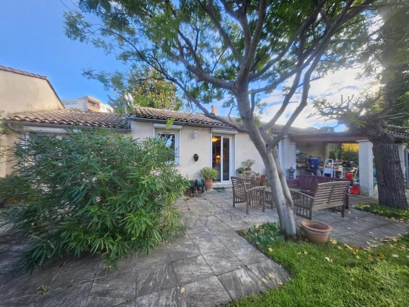 Appartement - 107 m² - 6 pièces