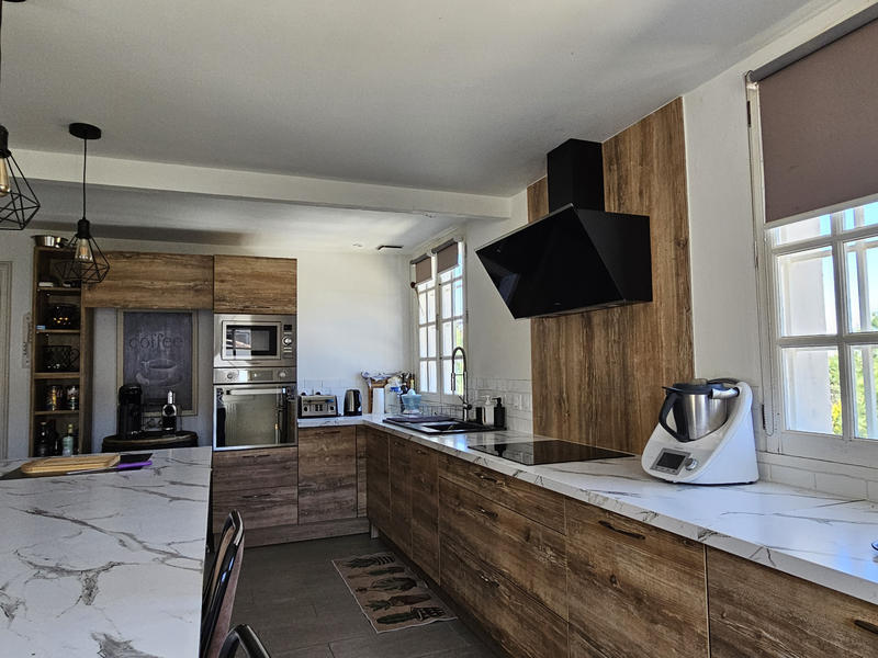 Villa - 270 m² - 8 pièces