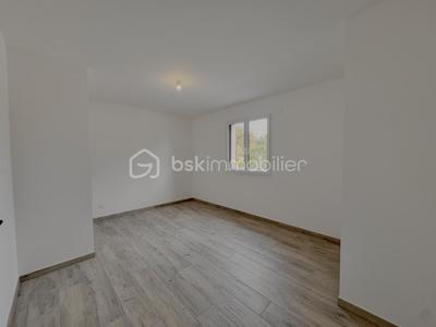 Maison - 122 m² - 5 pièces