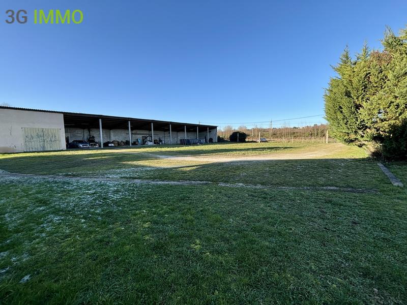 Maison - 214 m² - 7 pièces