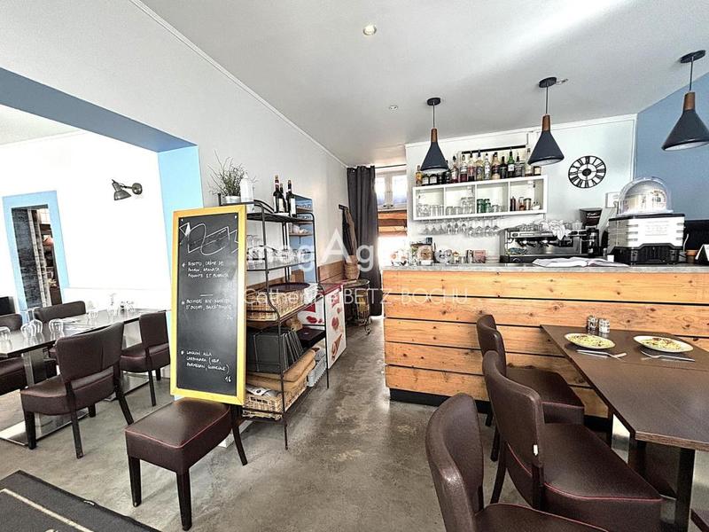 Local commercial - 86 m² - 2 pièces