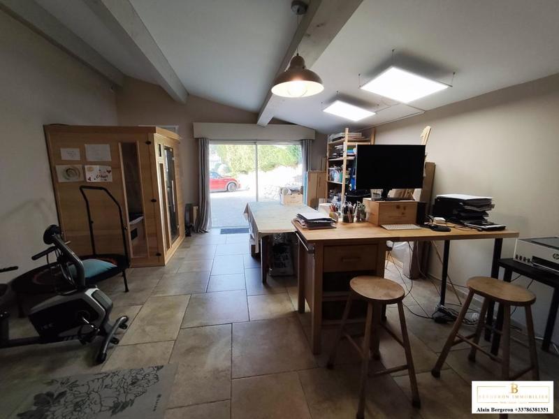 Villa - 196 m² - 5 pièces