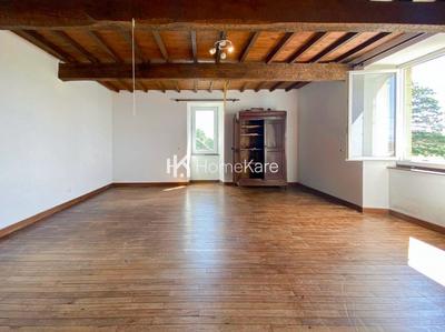 Maison - 120 m² - 4 pièces