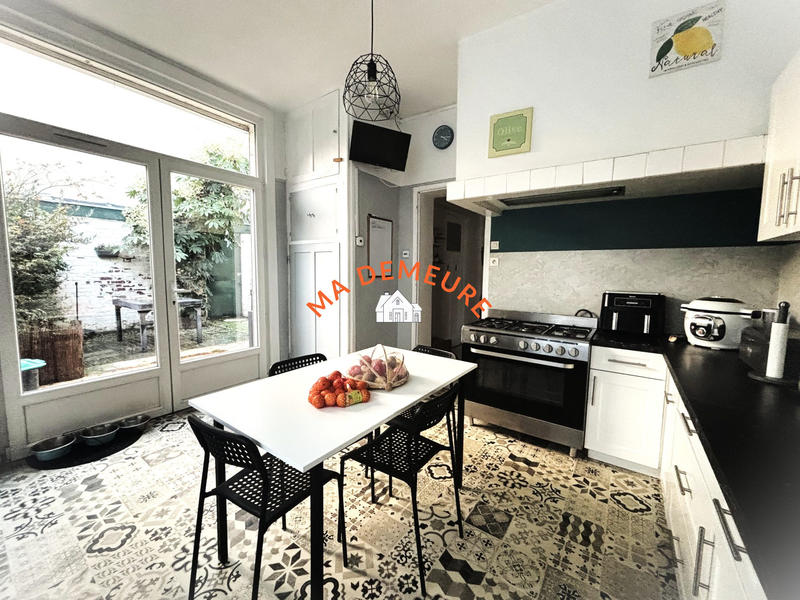 Maison ancienne - 131 m² - 6 pièces